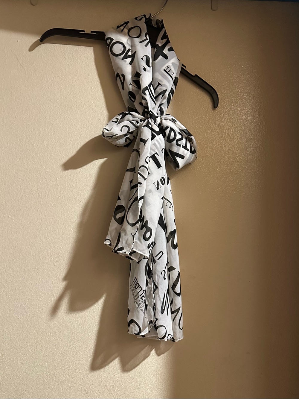 Nordstrom Black and White Script Home Accent Scarf